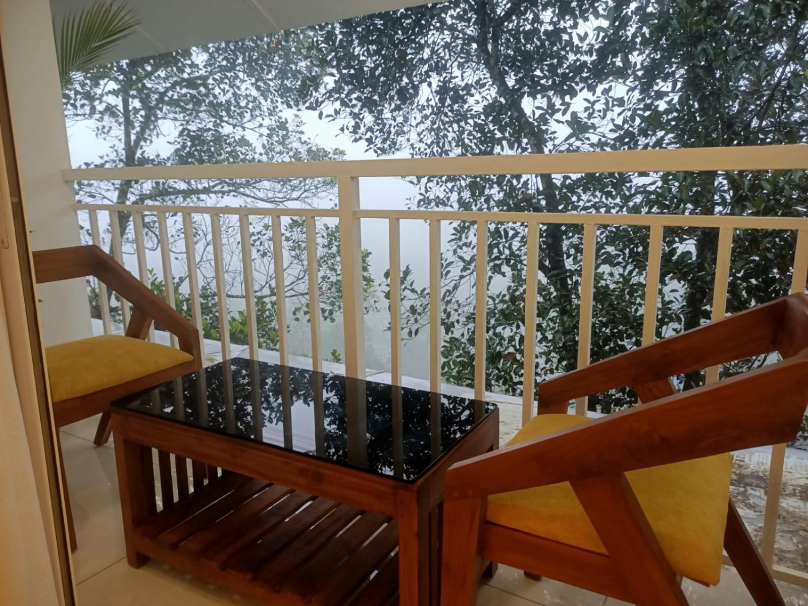Aura Springs Resort Anachal Exterior photo